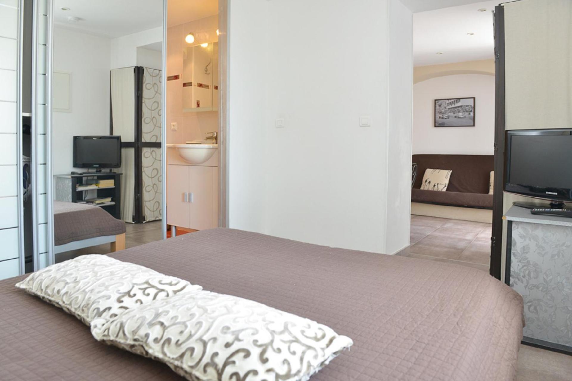 Le Mas D'Angeline, Vue Mer, Jardin Commun, Parking, Voiture Requise, 10 Min En Voiture De Monaco, Route Etroite, Pente Raide, Croisement Limite, Sea View, Shared Garden, Parking, Car Required, 10 Min Drive From Monaco, Narrow Steep Road, Limited Pass Beausoleil Dış mekan fotoğraf