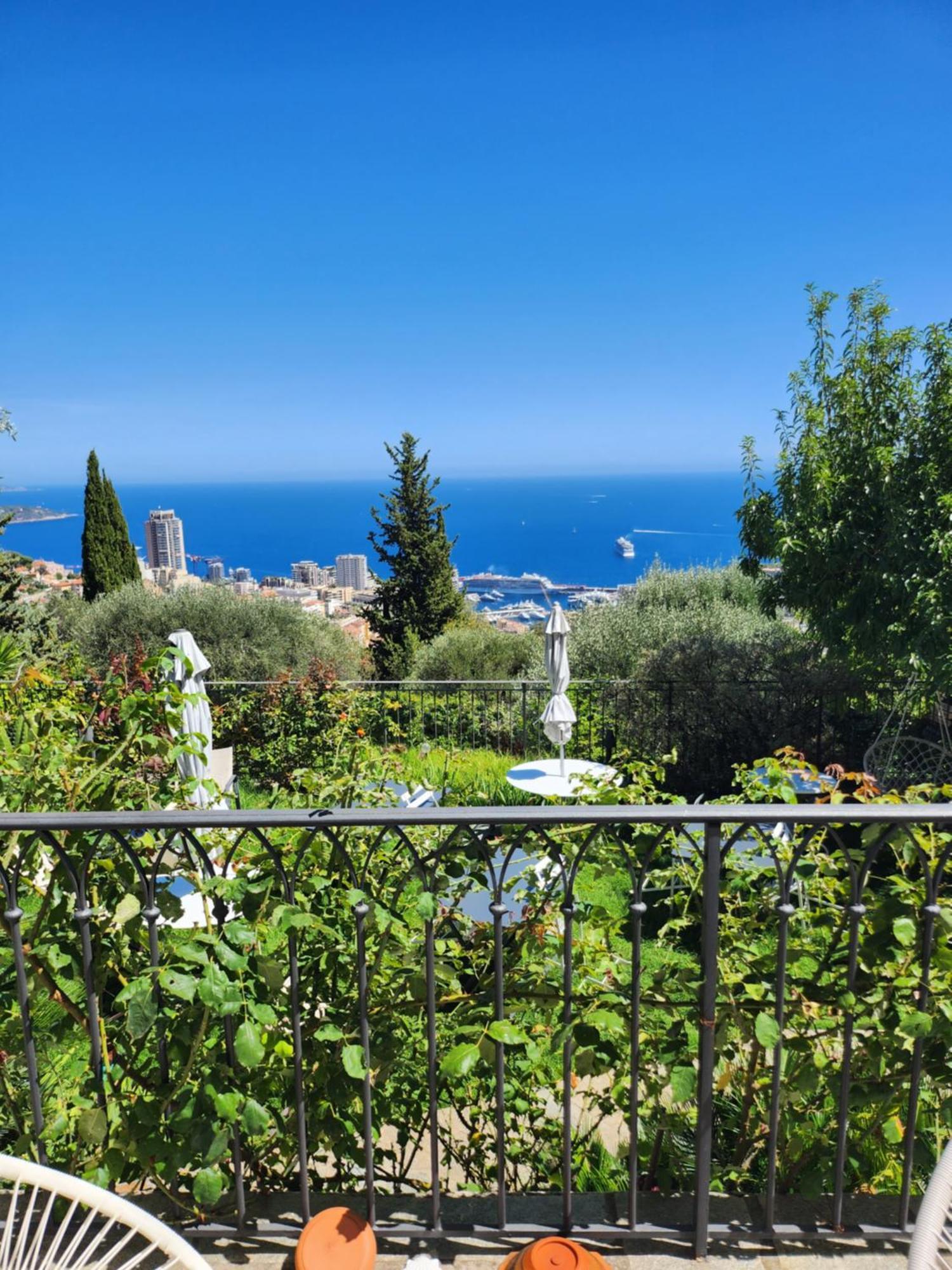 Le Mas D'Angeline, Vue Mer, Jardin Commun, Parking, Voiture Requise, 10 Min En Voiture De Monaco, Route Etroite, Pente Raide, Croisement Limite, Sea View, Shared Garden, Parking, Car Required, 10 Min Drive From Monaco, Narrow Steep Road, Limited Pass Beausoleil Dış mekan fotoğraf
