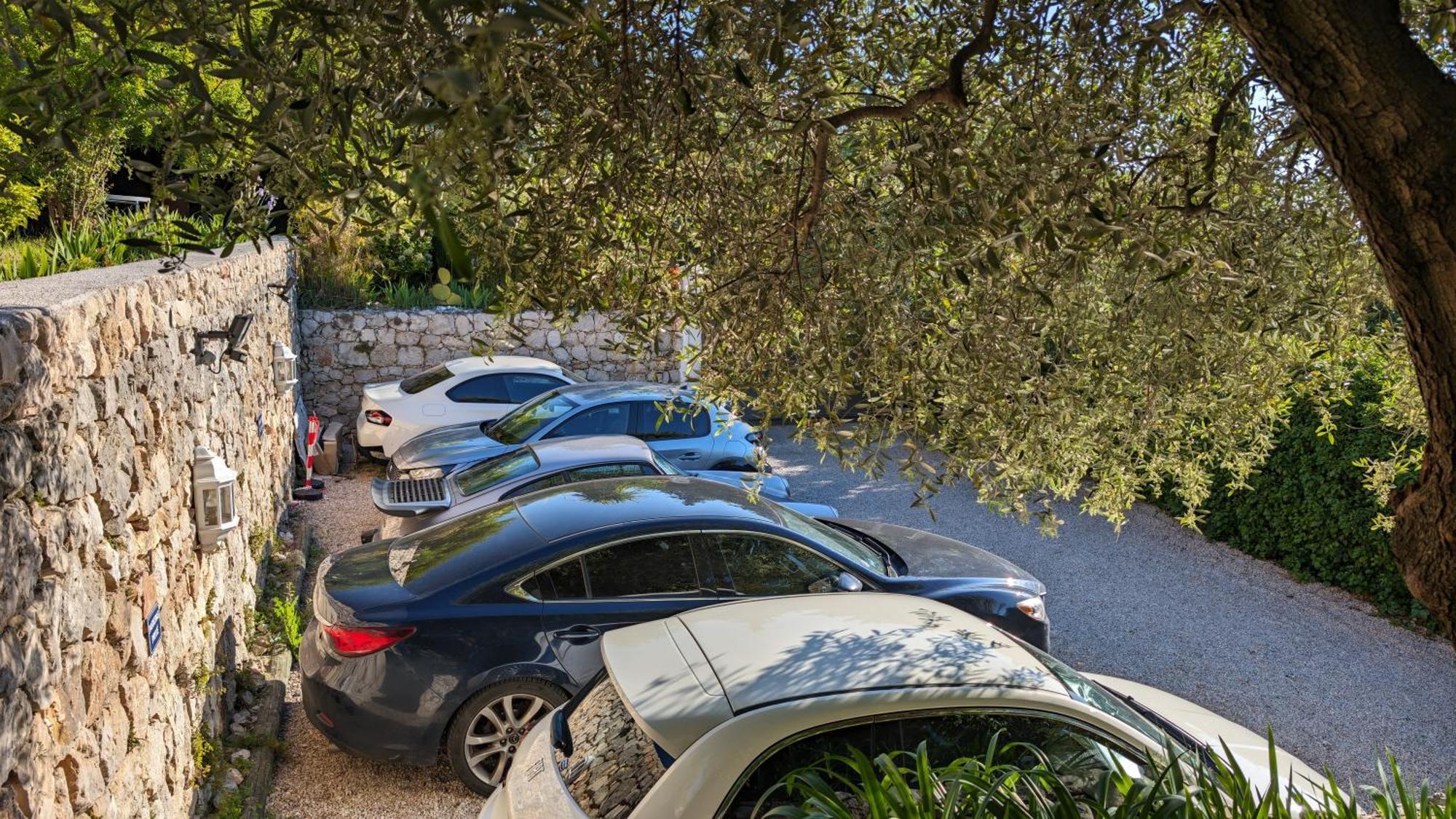 Le Mas D'Angeline, Vue Mer, Jardin Commun, Parking, Voiture Requise, 10 Min En Voiture De Monaco, Route Etroite, Pente Raide, Croisement Limite, Sea View, Shared Garden, Parking, Car Required, 10 Min Drive From Monaco, Narrow Steep Road, Limited Pass Beausoleil Dış mekan fotoğraf