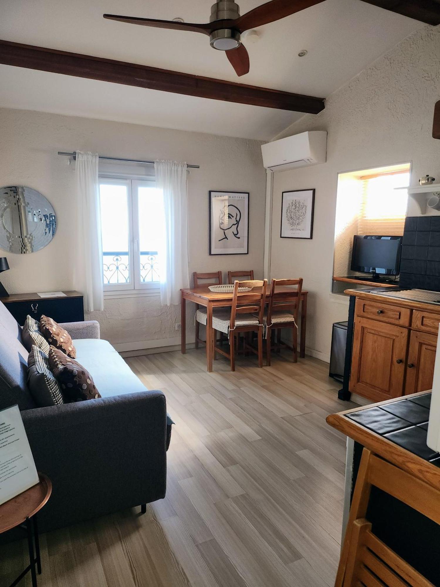 Le Mas D'Angeline, Vue Mer, Jardin Commun, Parking, Voiture Requise, 10 Min En Voiture De Monaco, Route Etroite, Pente Raide, Croisement Limite, Sea View, Shared Garden, Parking, Car Required, 10 Min Drive From Monaco, Narrow Steep Road, Limited Pass Beausoleil Dış mekan fotoğraf
