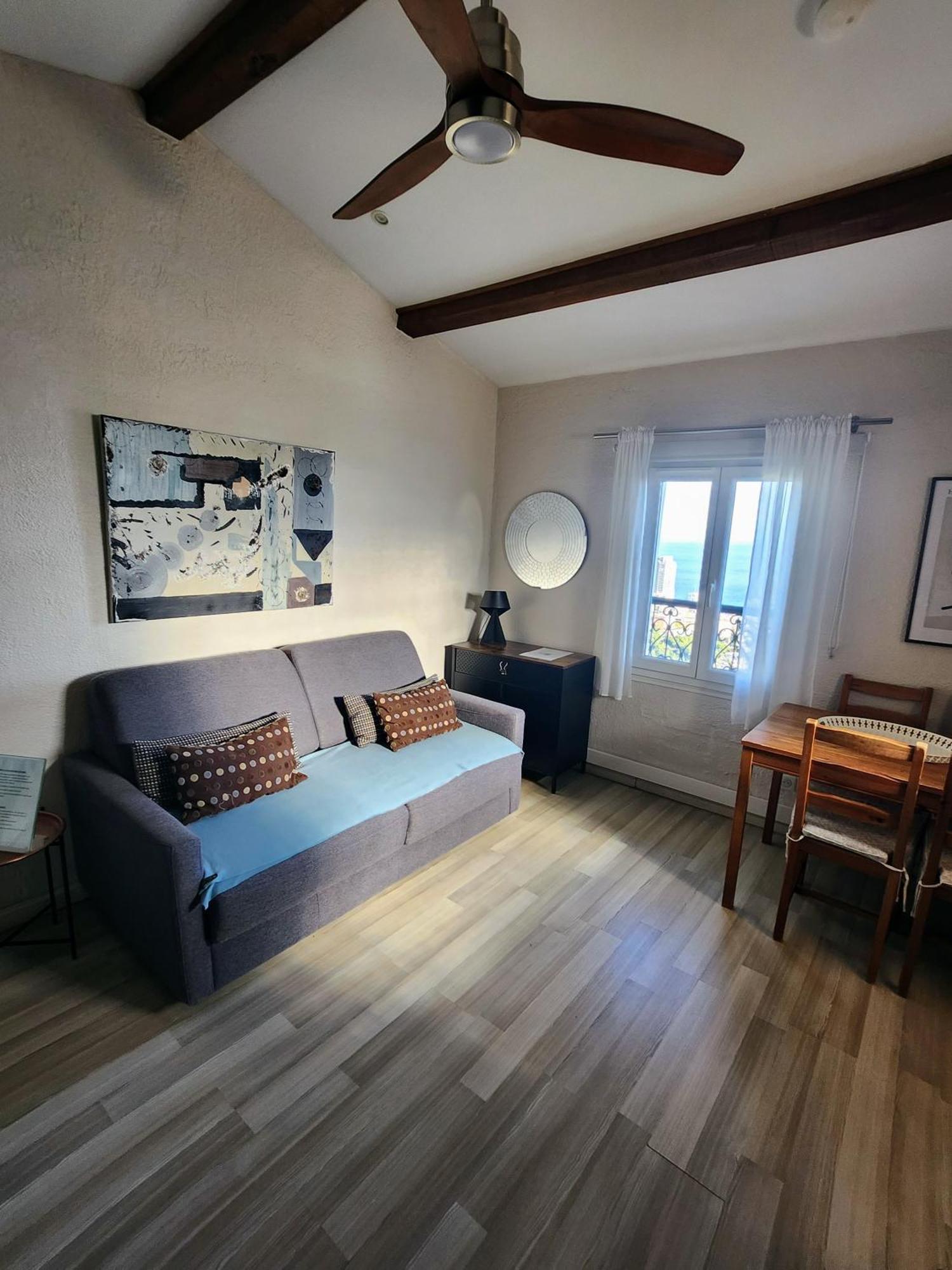 Le Mas D'Angeline, Vue Mer, Jardin Commun, Parking, Voiture Requise, 10 Min En Voiture De Monaco, Route Etroite, Pente Raide, Croisement Limite, Sea View, Shared Garden, Parking, Car Required, 10 Min Drive From Monaco, Narrow Steep Road, Limited Pass Beausoleil Dış mekan fotoğraf