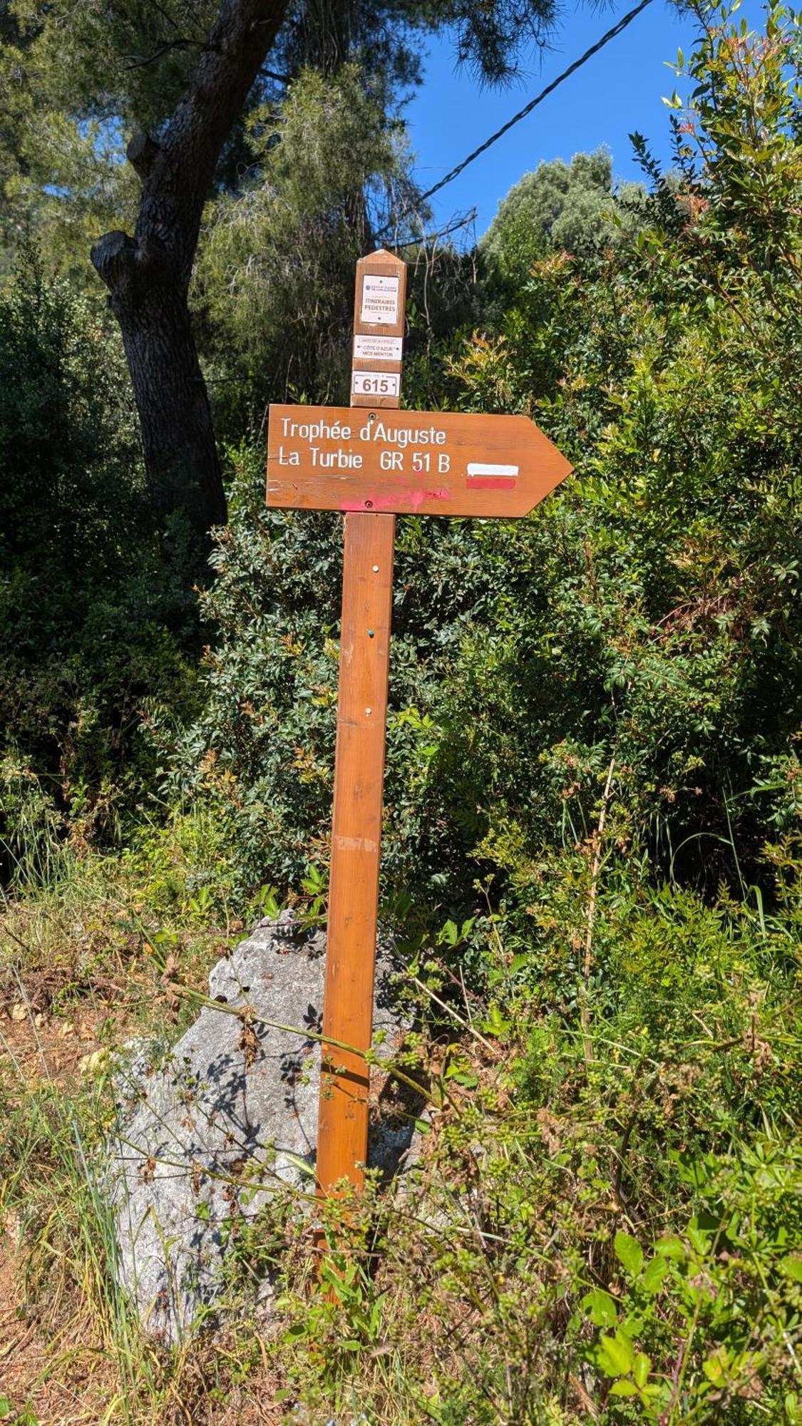 Le Mas D'Angeline, Vue Mer, Jardin Commun, Parking, Voiture Requise, 10 Min En Voiture De Monaco, Route Etroite, Pente Raide, Croisement Limite, Sea View, Shared Garden, Parking, Car Required, 10 Min Drive From Monaco, Narrow Steep Road, Limited Pass Beausoleil Dış mekan fotoğraf